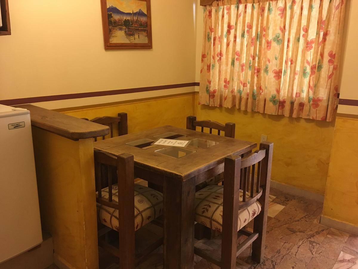Quinta San Agustin Aparthotel León Exteriör bild